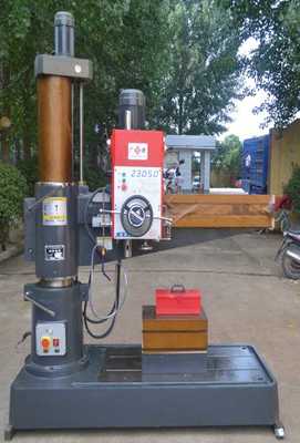 Z3063与Z3050摇臂钻床 滕州市广速数控机床公司的专业制造